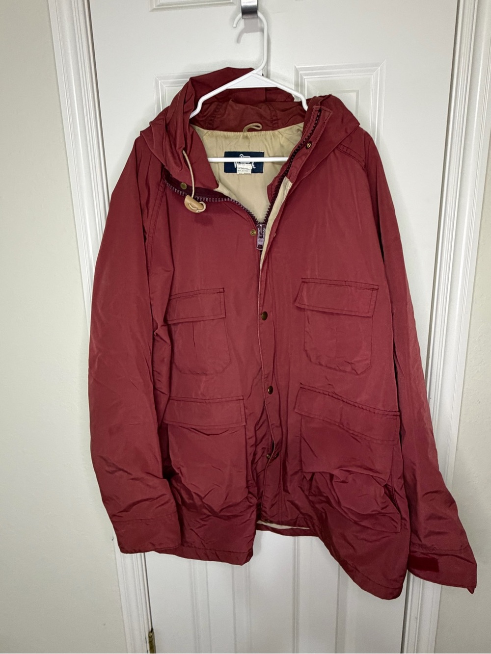 Vintage Woolrich Men's Hooded Field Jacket in Deep Red size xl